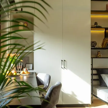 Oasis Riverview - Old Town شقة *
