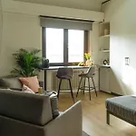 Oasis Riverview - Old Town ブカレスト