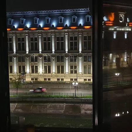 Oasis Riverview - Old Town Apartment Bukarest